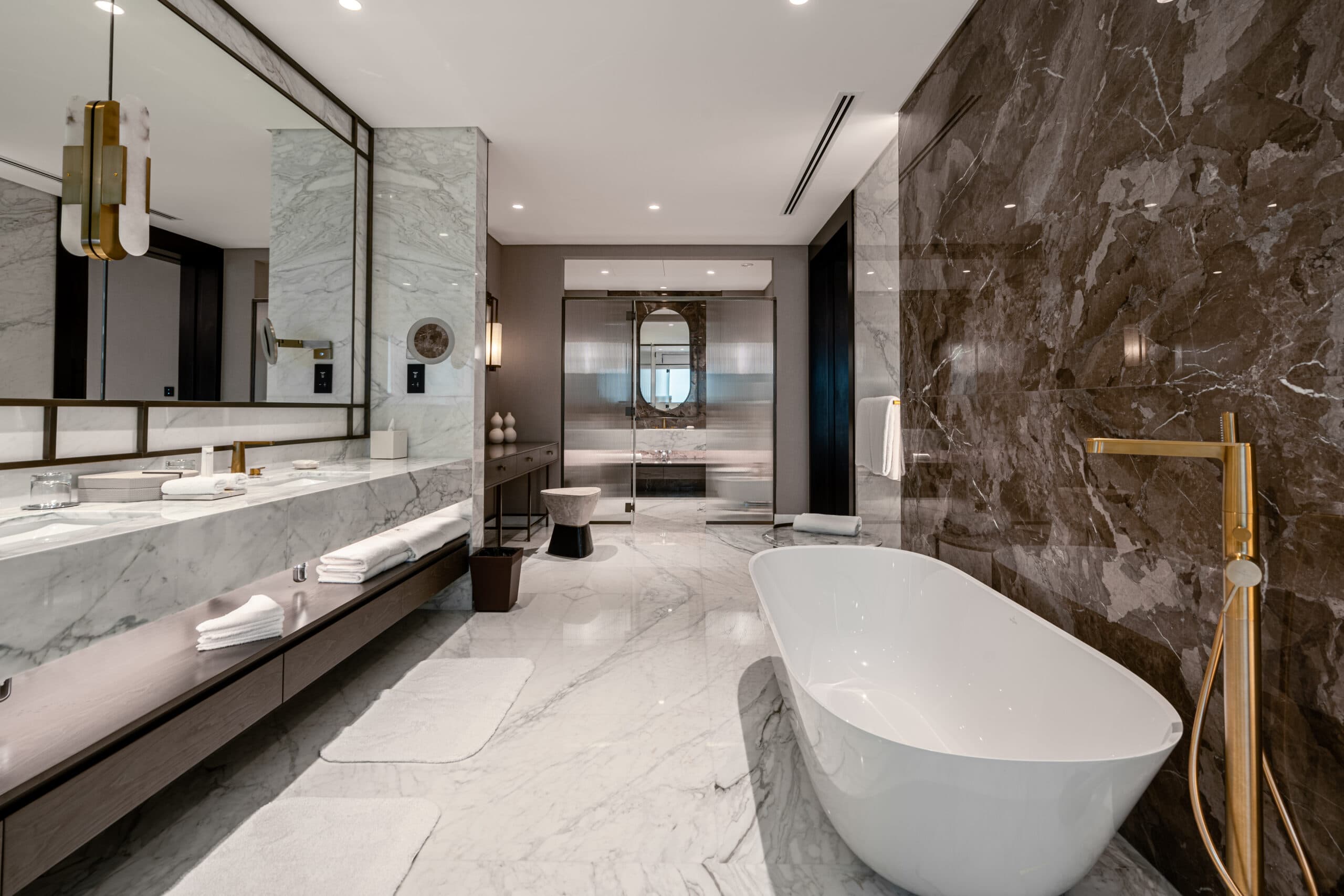 Bespoke Bathroom Design for Luxury Homes in Dubai